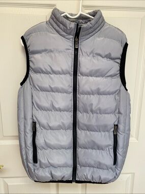 Women’s Puffer Vest - Light Gray Sleeveless Jacket